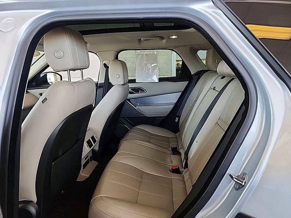 2019 LAND ROVER RANGE ROVER VELAR R-Dynamic SE