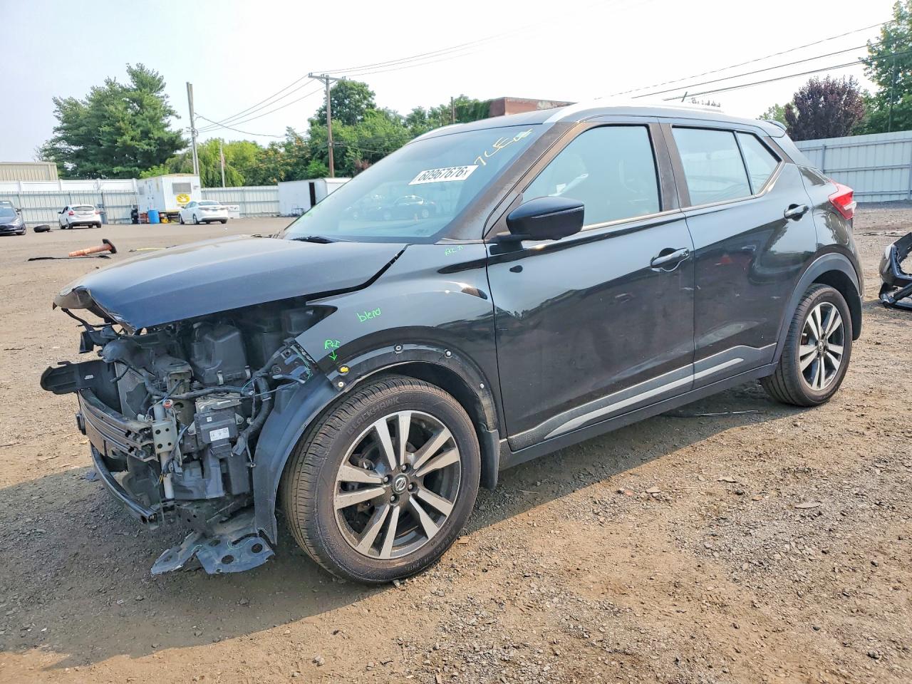 2019 NISSAN KICKS