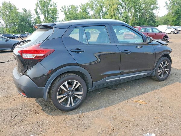2019 NISSAN KICKS
