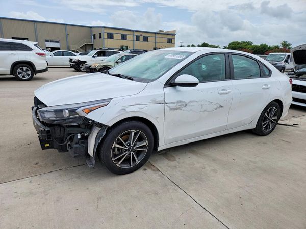 2022 KIA FORTE FE, LXS