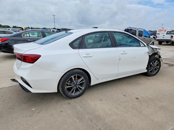 2022 KIA FORTE FE, LXS