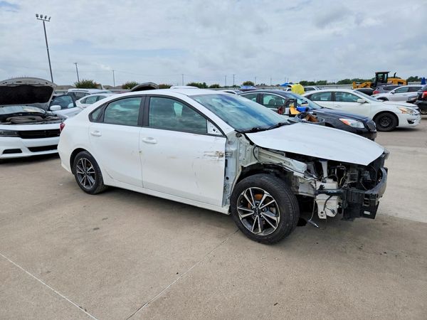 2022 KIA FORTE FE, LXS