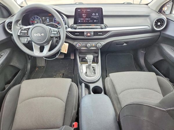 2022 KIA FORTE FE, LXS