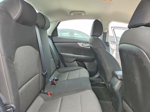2022 KIA FORTE FE, LXS
