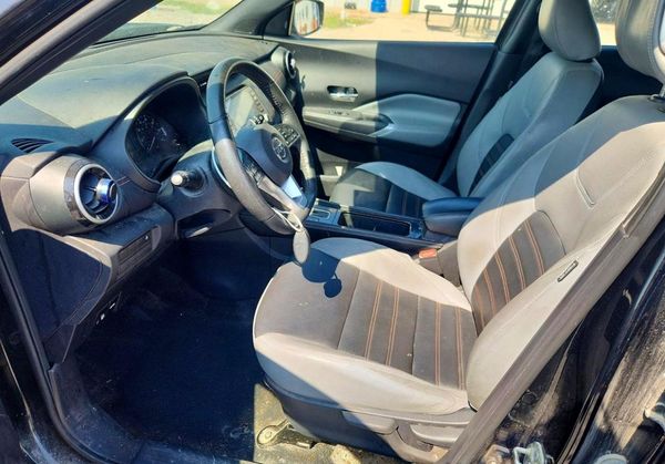2021 NISSAN KICKS SR