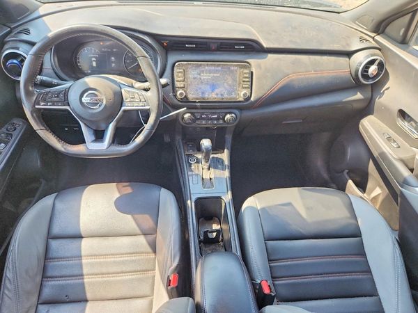 2021 NISSAN KICKS SR