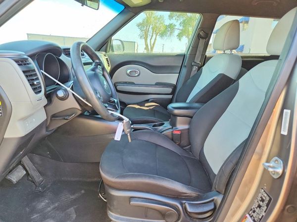2019 KIA SOUL Base