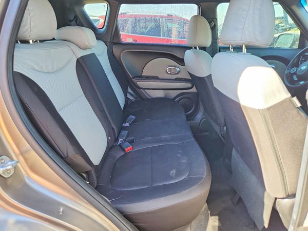 2019 KIA SOUL Base
