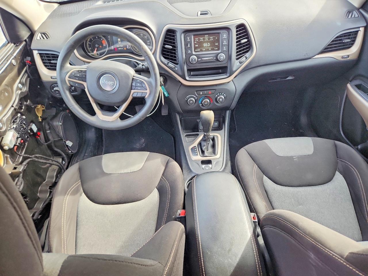 2018 JEEP CHEROKEE LATITUDE FWD