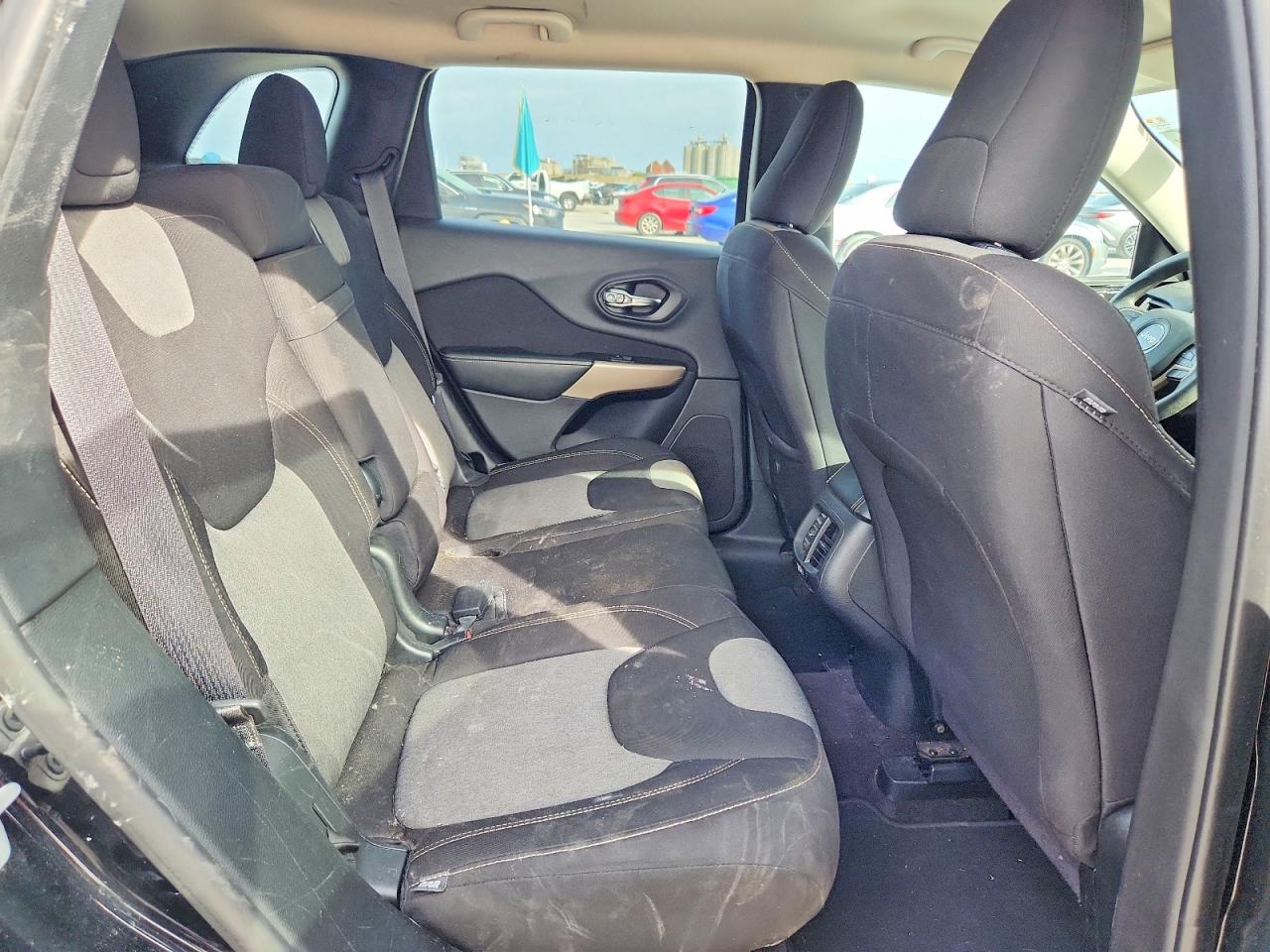2018 JEEP CHEROKEE LATITUDE FWD