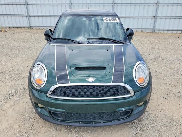 2013 MINI COOPER