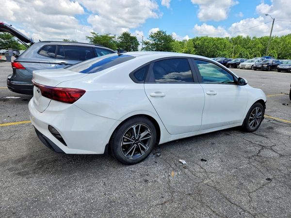 2022 KIA FORTE FE, LXS