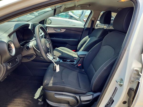2022 KIA FORTE FE, LXS