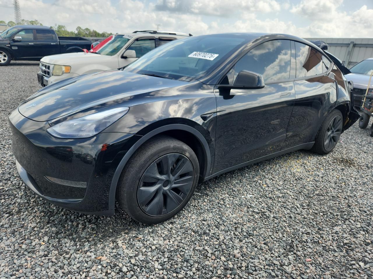 2024 TESLA MODEL Y