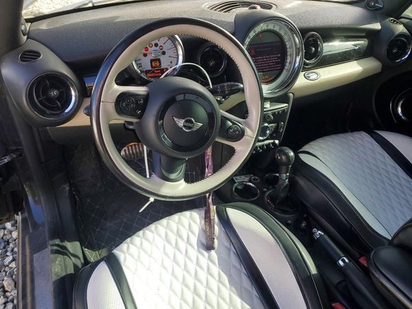 2013 MINI COOPER