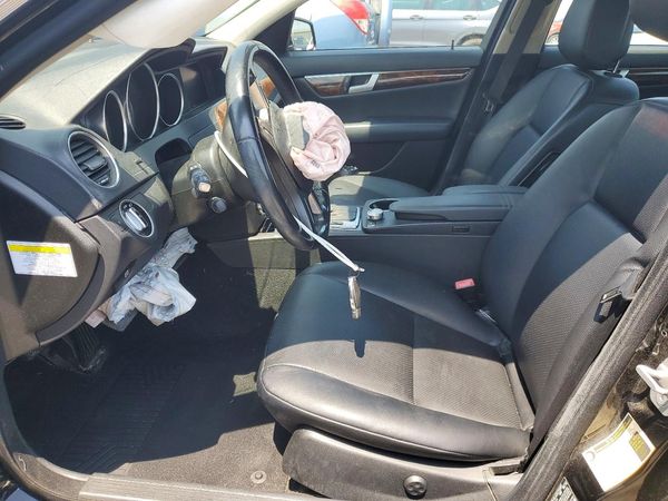 2013 MERCEDES-BENZ C C300