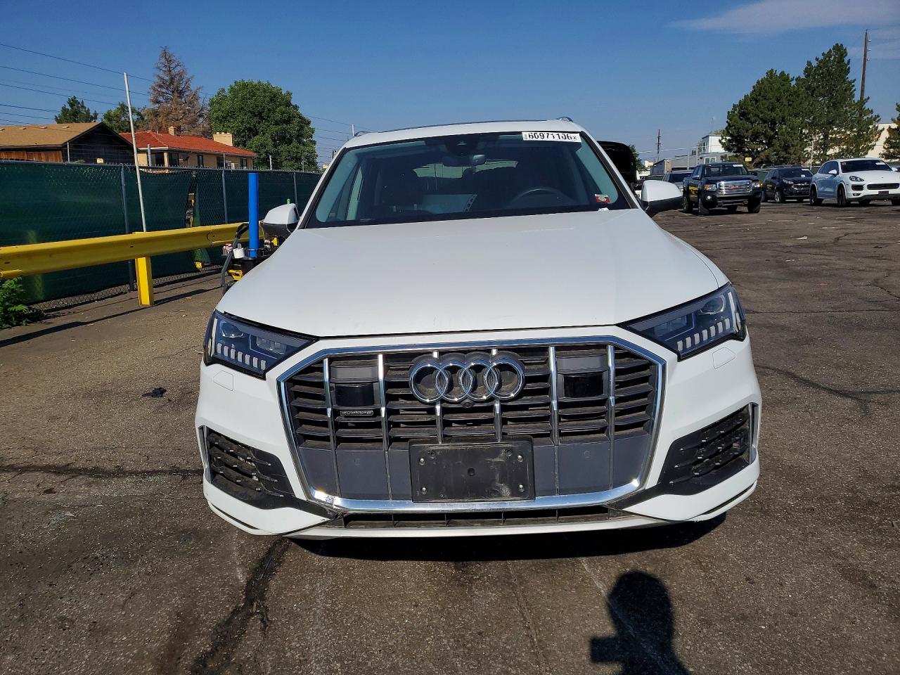 2023 AUDI Q7 quattro Premium
