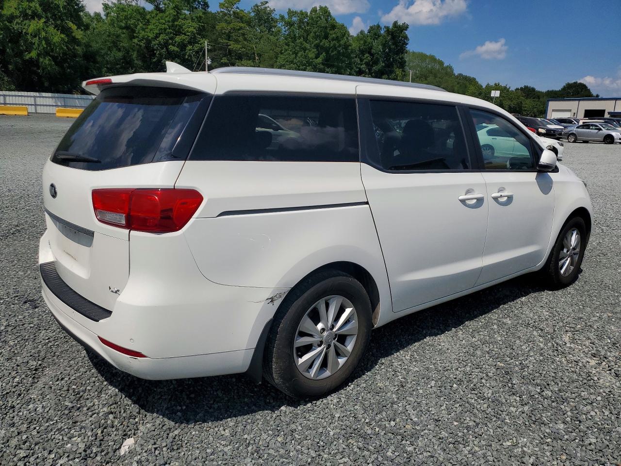 2016 KIA SEDONA LX - Middle-low