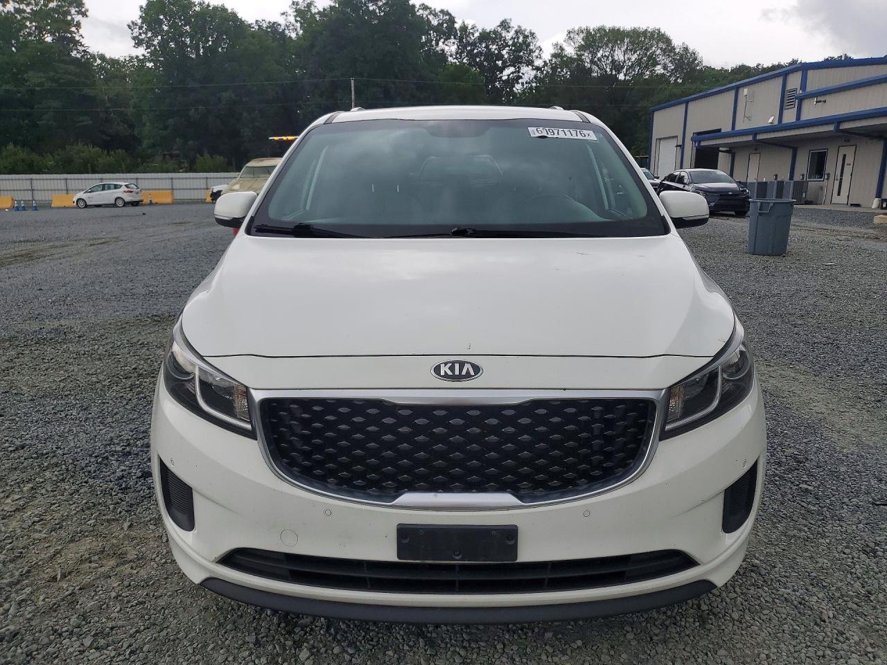 2016 KIA SEDONA LX - Middle-low