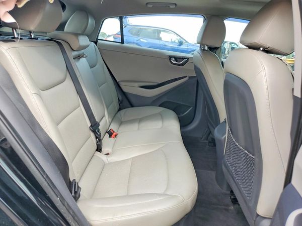 2019 HYUNDAI IONIQ Limited (HEV)
