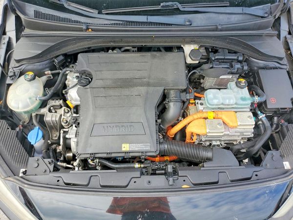 2019 HYUNDAI IONIQ Limited (HEV)