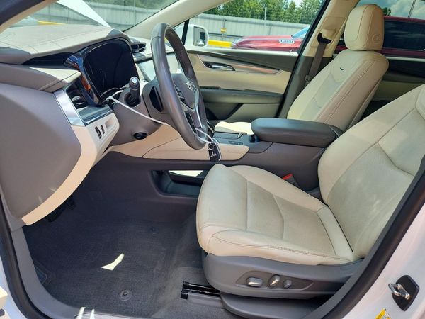 2018 CADILLAC XT5