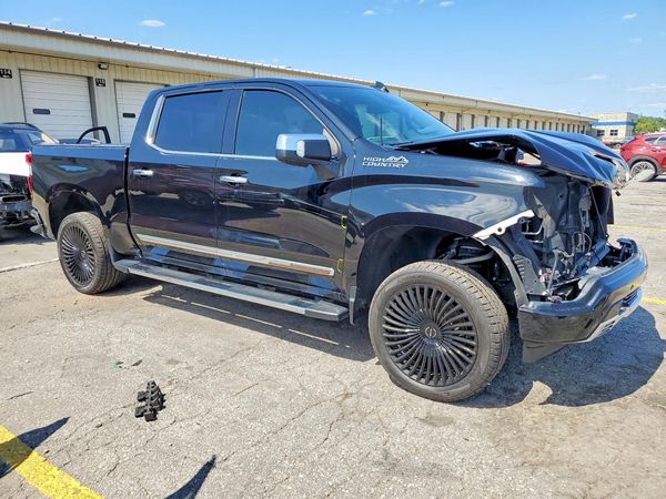 2022 CHEVROLET SILVERADO High Country