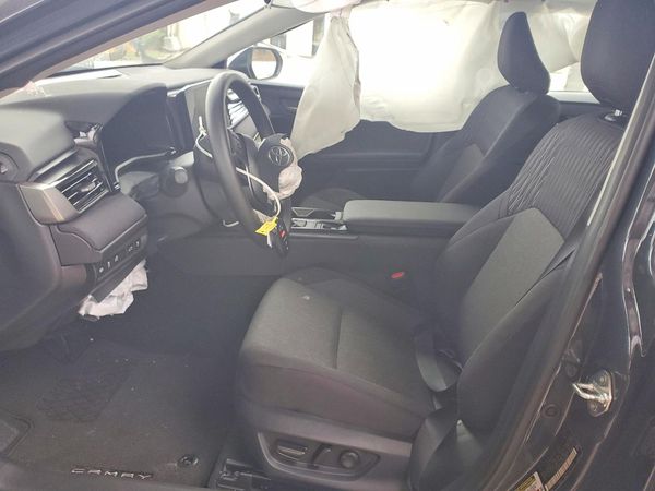 2026 TOYOTA CAMRY