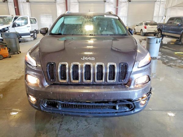 2015 JEEP CHEROKEE LATITUDE 4X4