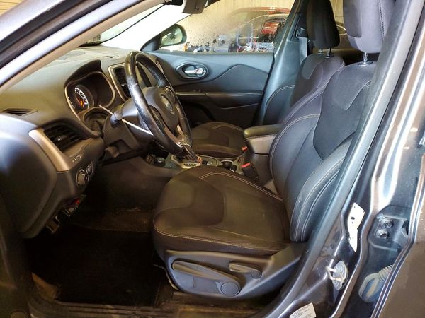 2015 JEEP CHEROKEE LATITUDE 4X4