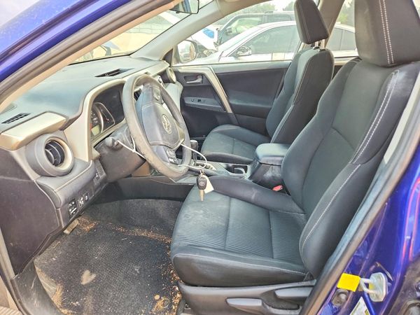 2015 TOYOTA RAV4 XLE (M Grade)