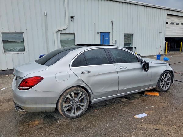 2020 MERCEDES-BENZ C C300