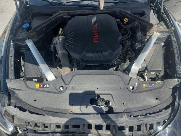 2023 KIA STINGER
