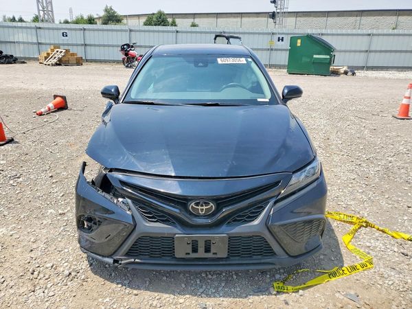2024 TOYOTA CAMRY