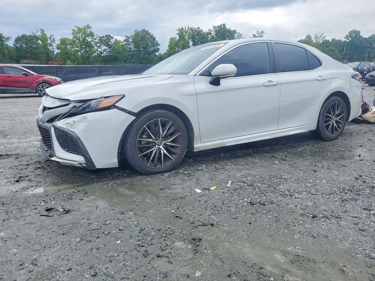 2024 TOYOTA CAMRY