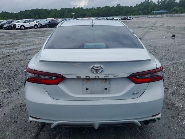 2024 TOYOTA CAMRY