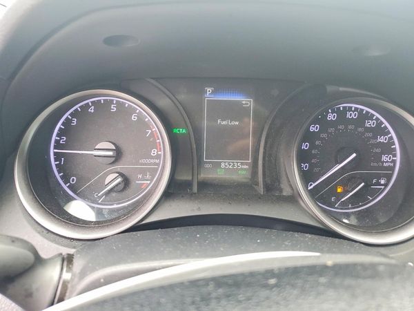 2024 TOYOTA CAMRY