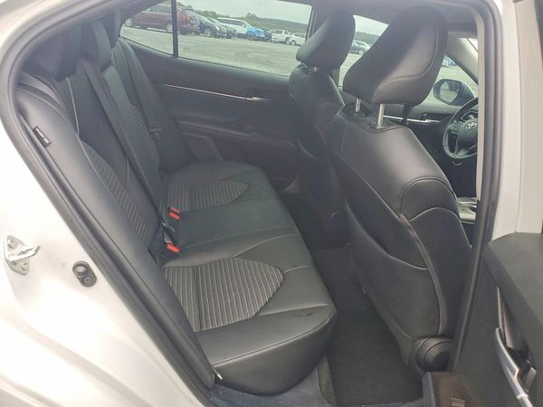 2024 TOYOTA CAMRY