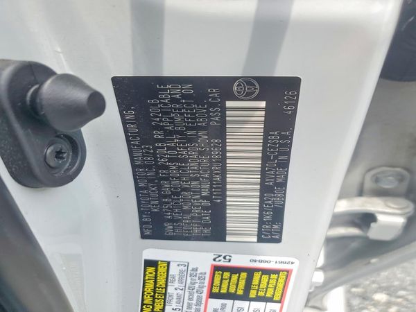 2024 TOYOTA CAMRY