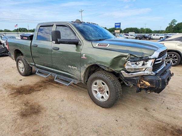 2020 RAM 2500 TRADESMAN CREW CAB 4X4