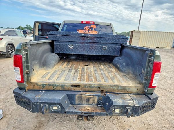 2020 RAM 2500 TRADESMAN CREW CAB 4X4