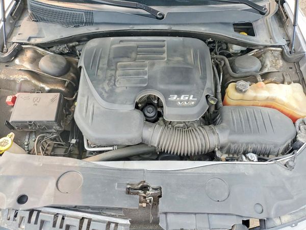 2013 DODGE CHARGER SXT