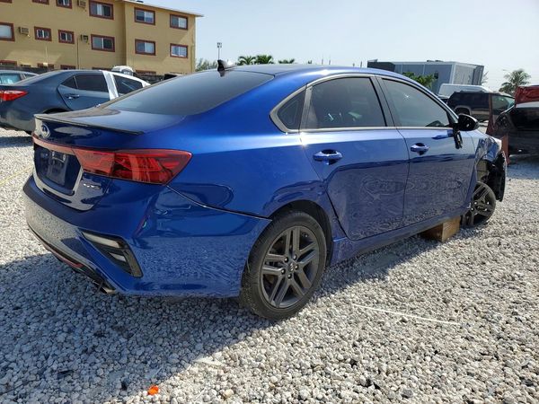 2021 KIA FORTE GT Line