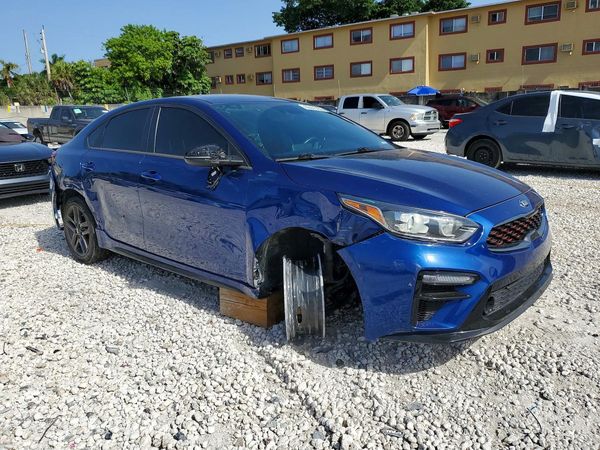 2021 KIA FORTE GT Line