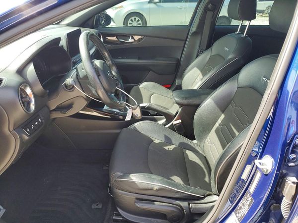2021 KIA FORTE GT Line