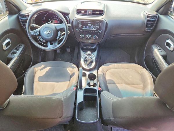 2017 KIA SOUL Base