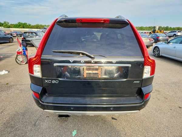 2013 VOLVO XC90