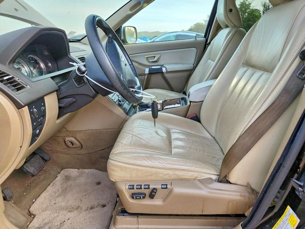 2013 VOLVO XC90