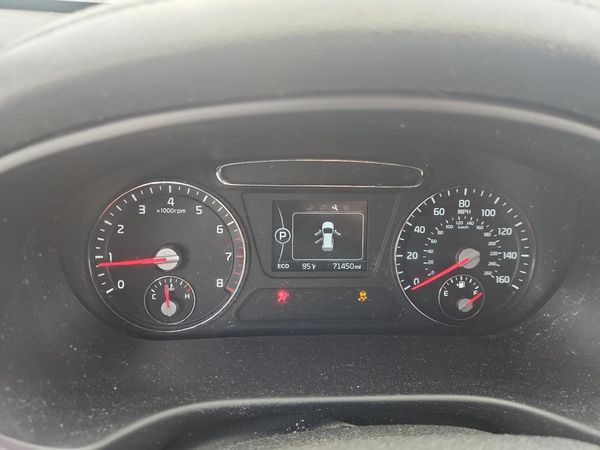 2017 KIA SORENTO L, LX