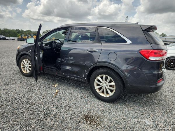 2017 KIA SORENTO L, LX